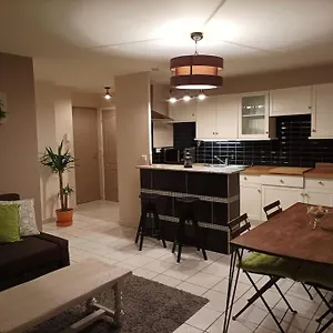  Apartment Ecully, Au Calme De 50m². France